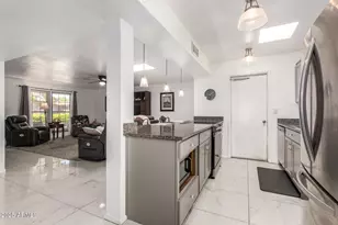 17611 N 102nd Dr, Sun City, AZ 85373 - Photo 10