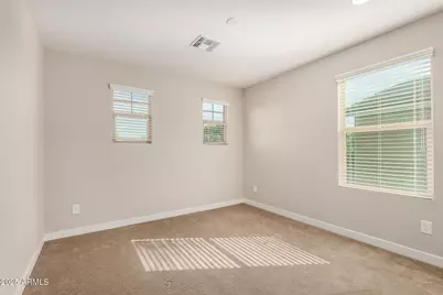 242 N Crosscreek Drive, Chandler, AZ 85225 - Photo 14