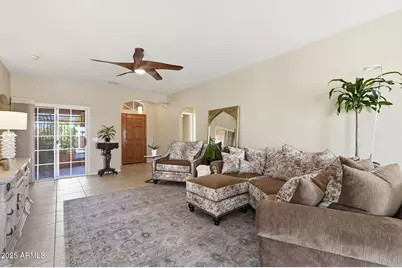 14870 S Country Club Way S, Arizona City, AZ 85123 - Photo 6