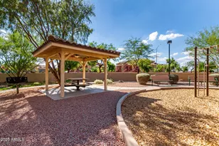 2821 S Skyline Dr, Mesa, AZ 85212 - Photo 34