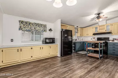 450 W Sunwest Drive #265, Casa Grande, AZ 85122 - Photo 4