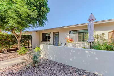 1850 E Maryland Avenue #42, Phoenix, AZ 85016 - Photo 2