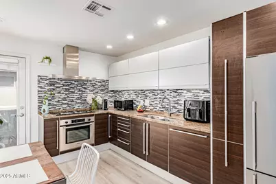 1850 E Maryland Avenue #42, Phoenix, AZ 85016 - Photo 12