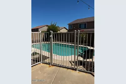 17219 W Hilton Avenue, Goodyear, AZ 85338 - Photo 2