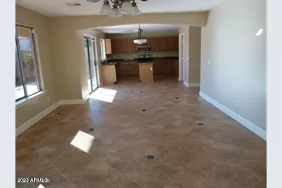 17219 W Hilton Avenue, Goodyear, AZ 85338 - Photo 16