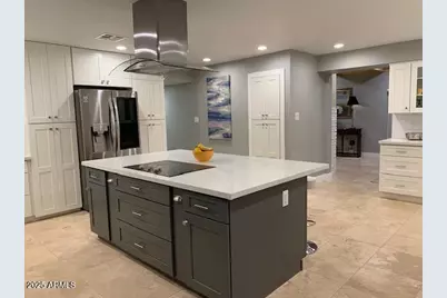 4632 N 49th Place, Phoenix, AZ 85018 - Photo 4