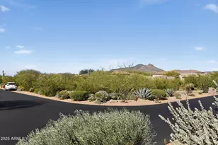 33948 N 81st St, Scottsdale, AZ 85266 - Photo 8