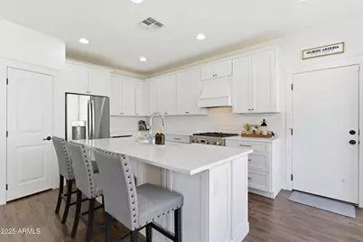 4665 E Wildhorse Drive, Gilbert, AZ 85297 - Photo 6