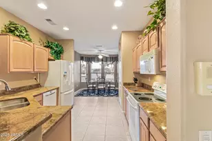 15829 W Bridgewood Dr, Surprise, AZ 85374 - Photo 8