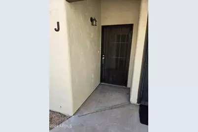 4747 N 14th Street #J, Phoenix, AZ 85014 - Photo 8