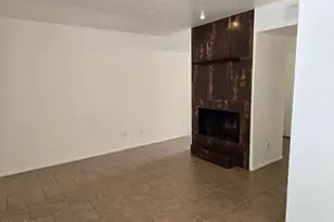 4747 N 14th St, Phoenix, AZ 85014 - Photo 4