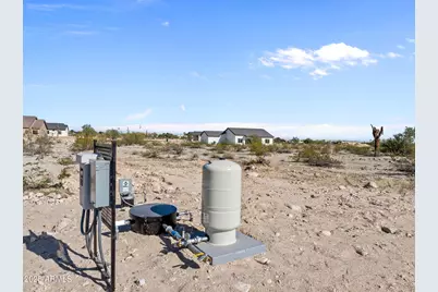 2024X W Wolf Street #2, Litchfield Park, AZ 85340 - Photo 8