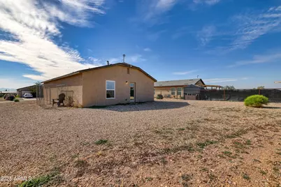 466 Baskin Drive, Morristown, AZ 85342 - Photo 16