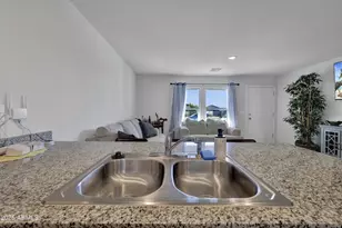 466 Baskin Dr, Morristown, AZ 85342 - Photo 6