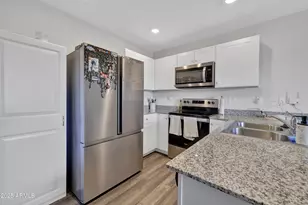 466 Baskin Dr, Morristown, AZ 85342 - Photo 4