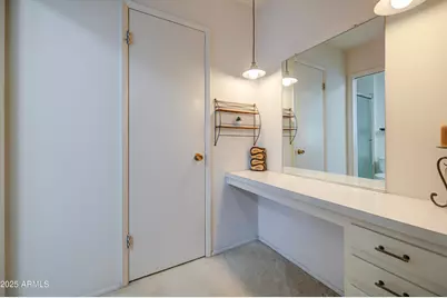 10240 W Concord Avenue, Sun City, AZ 85351 - Photo 40