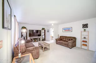 10240 W Concord Ave, Sun City, AZ 85351 - Photo 28
