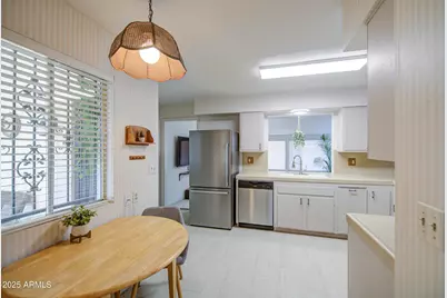 10240 W Concord Avenue, Sun City, AZ 85351 - Photo 36