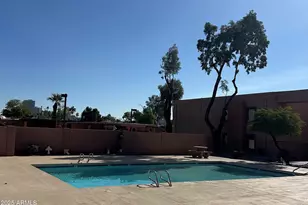 330 S Beck Ave, Tempe, AZ 85281 - Photo 14