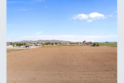 712X S Dean Road #1, Buckeye, AZ 85326 - Photo 12