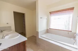 9013 N 14th St, Phoenix, AZ 85020 - Photo 12