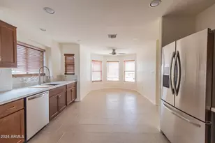 9013 N 14th St, Phoenix, AZ 85020 - Photo 4