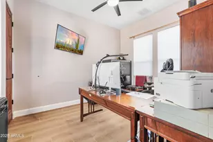 28638 N 68th Dr, Peoria, AZ 85383 - Photo 8