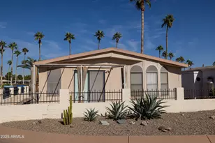 1863 E Torrey Pines Ln, Chandler, AZ 85249 - Photo 18