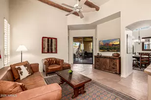 8323 E Las Estancias St, Scottsdale, AZ 85250 - Photo 14