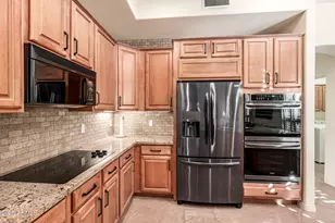 8323 E Las Estancias St, Scottsdale, AZ 85250 - Photo 18