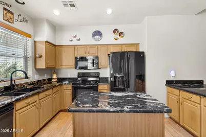 6387 W Pontiac Drive, Glendale, AZ 85308 - Photo 12