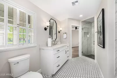 1625 Palmcroft Way SW, Phoenix, AZ 85007 - Photo 10