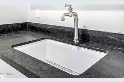 1625 Palmcroft Way SW, Phoenix, AZ 85007 - Photo 82