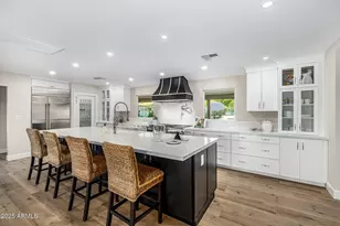 1625 Palmcroft Way SW, Phoenix, AZ 85007 - Photo 2