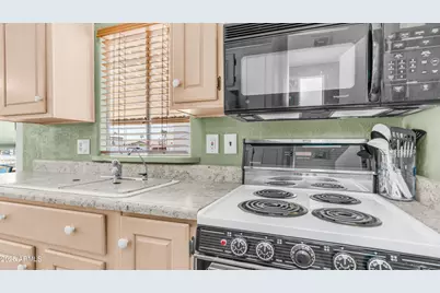 890 Nightdigger Road #1106, Apache Junction, AZ 85119 - Photo 14