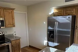 18285 N 87th Dr, Peoria, AZ 85382 - Photo 4