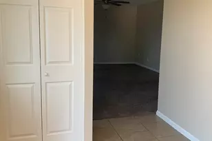 1052 E Carter Dr, Tempe, AZ 85282 - Photo 2