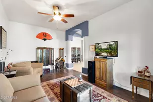 907 E Carlise Rd, Phoenix, AZ 85086 - Photo 10