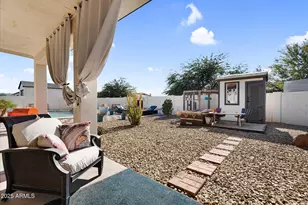 907 E Carlise Rd, Phoenix, AZ 85086 - Photo 42