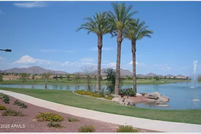 146 W Blue Lagoon Drive, Casa Grande, AZ 85122 - Photo 8