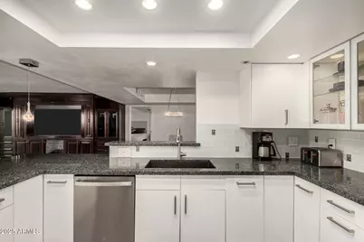 7970 E Camelback Road E #507, Scottsdale, AZ 85251 - Photo 14
