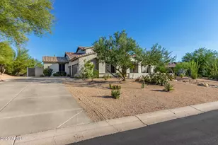 5731 E Blue Sky Dr, Scottsdale, AZ 85266 - Photo 2