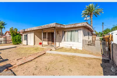 616 W Mobile Lane, Phoenix, AZ 85041 - Photo 8