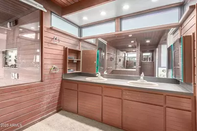 5275 N Camelhead Road, Phoenix, AZ 85018 - Photo 32