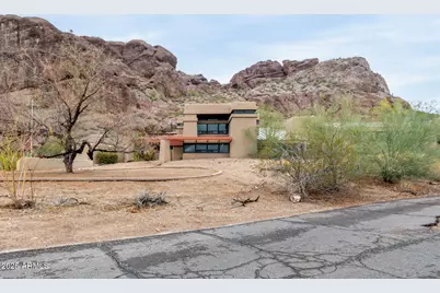 5275 N Camelhead Road, Phoenix, AZ 85018 - Photo 4