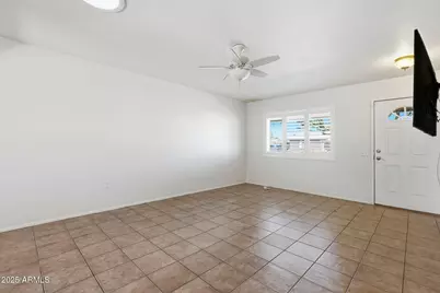 9201 W Long Hills Drive, Sun City, AZ 85351 - Photo 28