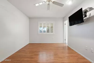 9201 W Long Hills Drive, Sun City, AZ 85351 - Photo 32