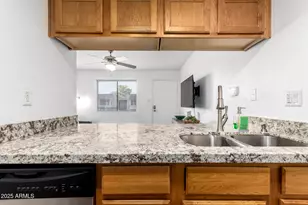 5995 N 78th St, Scottsdale, AZ 85250 - Photo 16