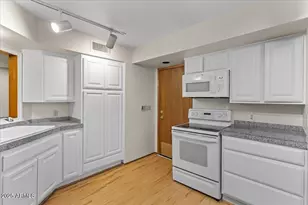 5750 N 10th St, Phoenix, AZ 85014 - Photo 18