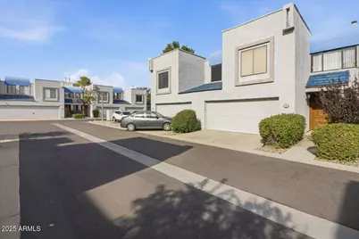 5750 N 10th Street #5, Phoenix, AZ 85014 - Photo 4